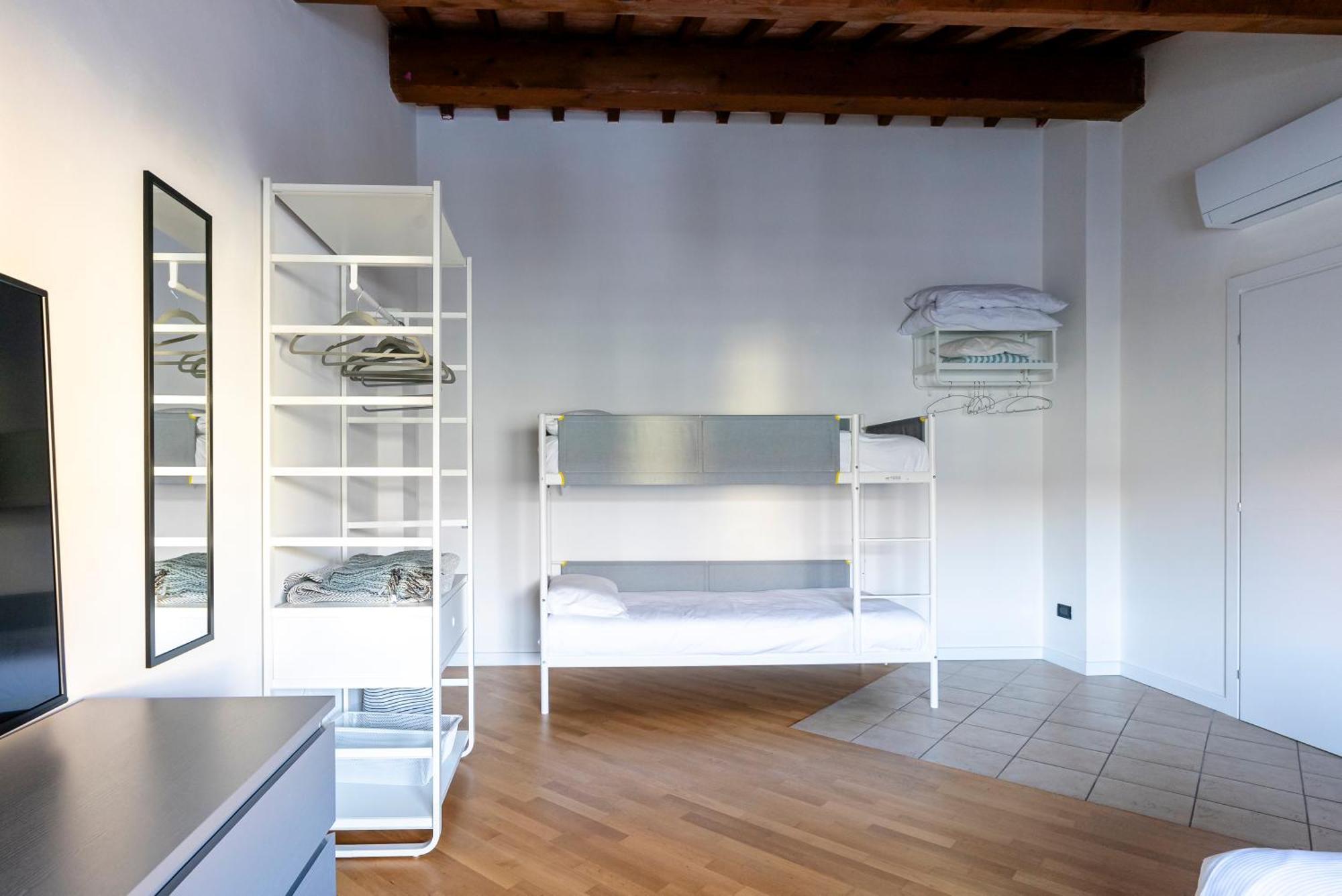 I Bimbi Apartments Livorno Buitenkant foto